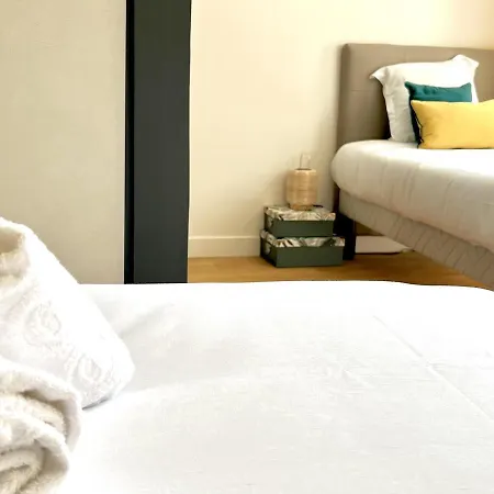 Leonardo Lovely Flat 2 With Ac Apartmán